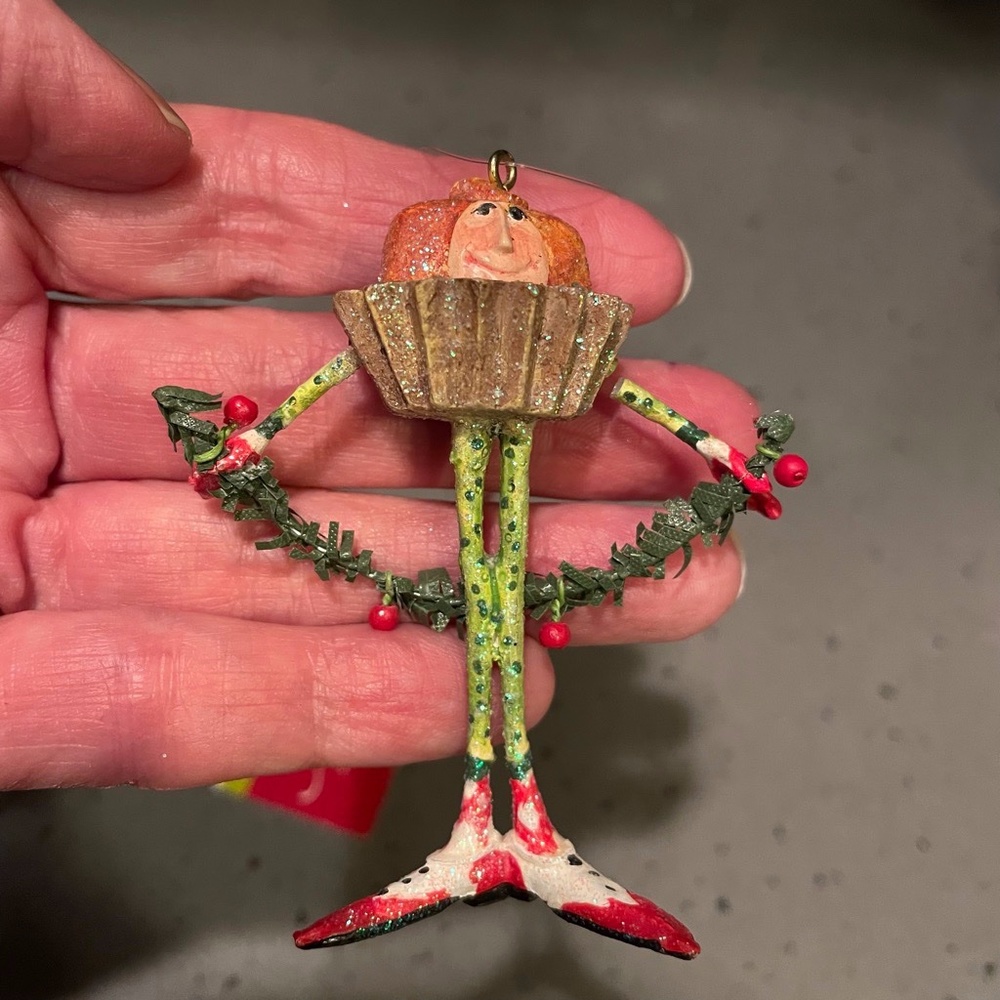 Vintage Krinkles Patience Brewster cupcake lady